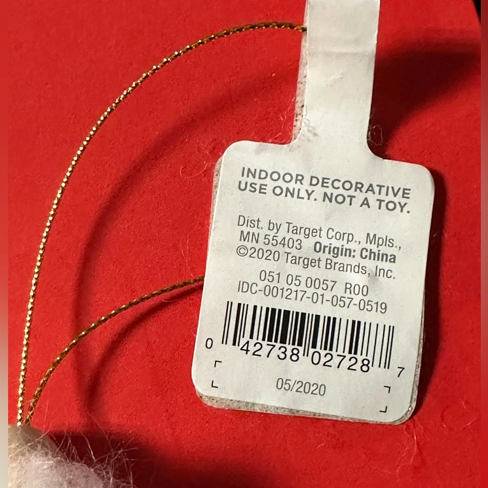 ⭐️ $1 When Bundled - Letter Y fuzzy white Ornament WONDERSHOP by Target NWT